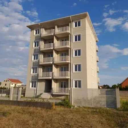 公寓 Apartments, Escape Velipojë